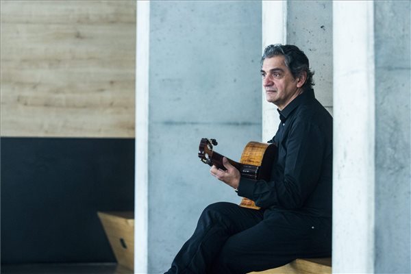 Snétberger Ferenc új koncertlemezét mutatja be (2.rész)
