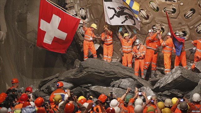 Elkészítették a világ leghosszabb és legmélyebben fekvő alagútját – videó