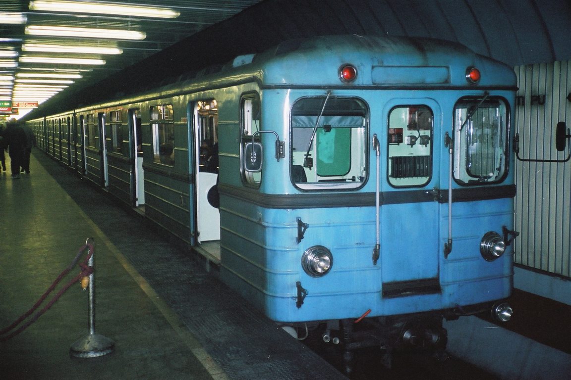 Elkészítették a 3-as metró első felújított szerelvényét