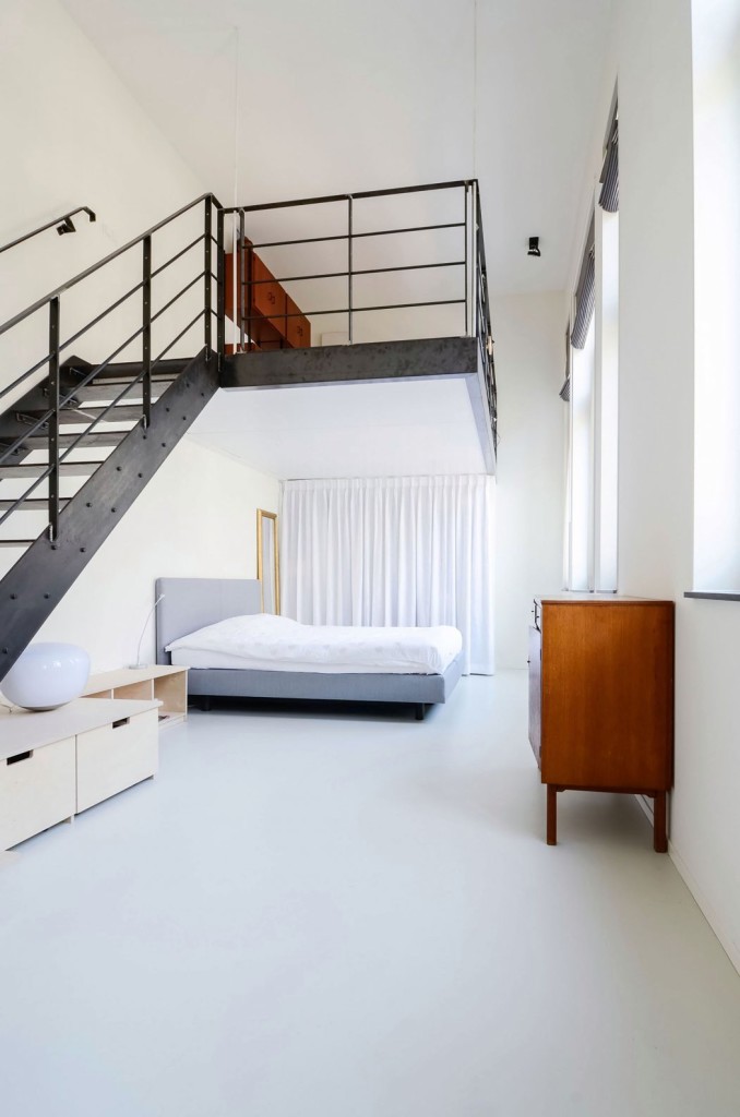 contemporary-apartment-7-1