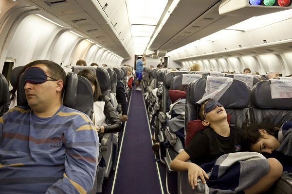 Aludjunk kényelmesen repülés közben!
