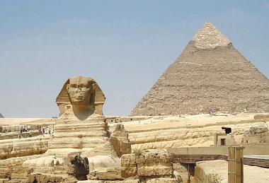 Így műtenek Egyiptomban, ha valaki egy csavarkulcsot benyel