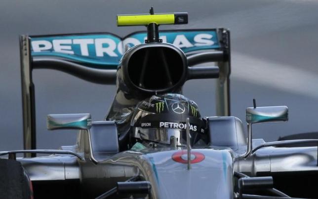 Rosberg rajt-cél győzelme