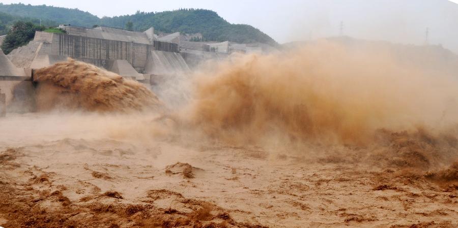 Kínában tisztségviselőket váltotak le árvízi helyzetben elkövetett mulasztásokért