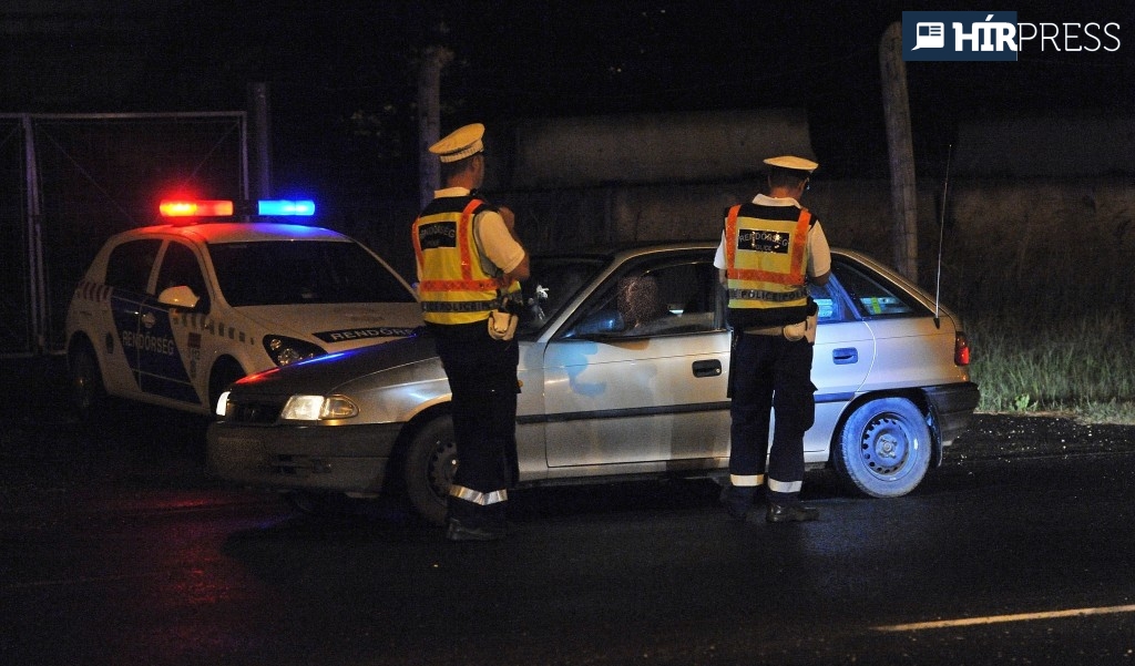 Belehalt a 24 éves nő, akit halálra gázolt az autóját elrabló férfi Gödöllőn 18+