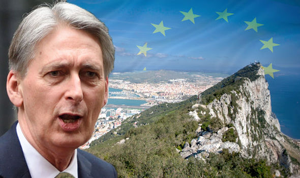 Brit külügyminiszter: viszonossági alapon meg lehet állapodni az EU-állampolgárok jogairól