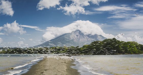 Isla de Ometepe - betekintés a tavi cápák, eső erdők és vulkánok világába