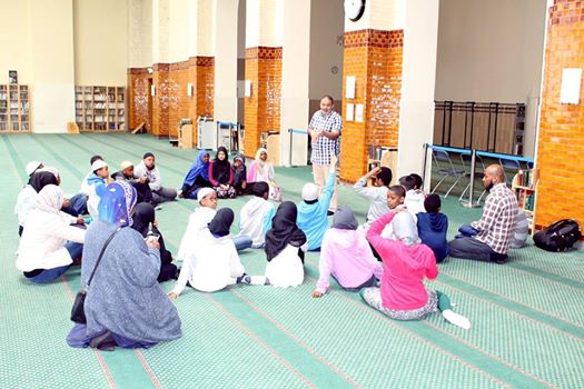 Svéd muszlim iskola nemek közötti megkülönböztetésért kapott büntetést