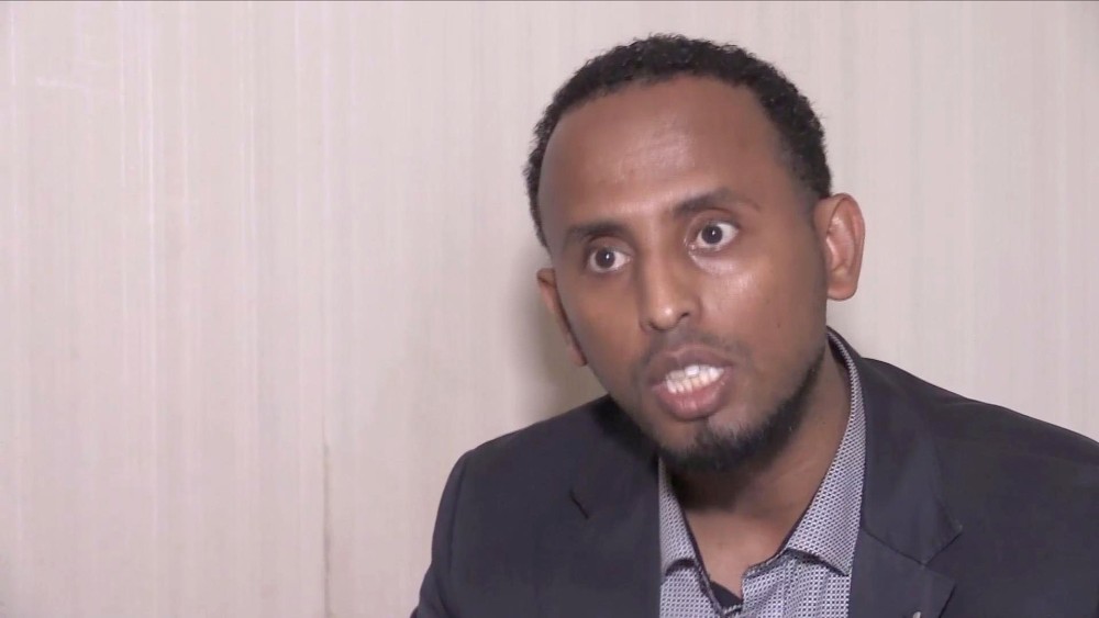Szomáliai migráns menekülne Svédországból a no-go zónák miatt