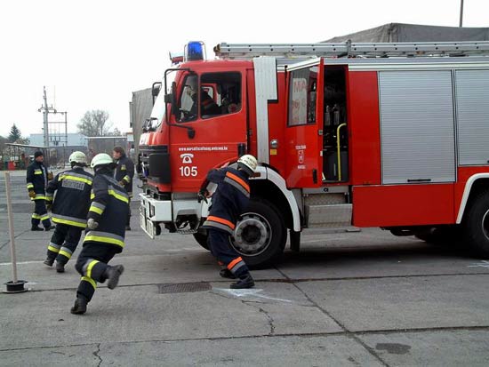 Tűzoltótechnikai képzés kezdődött Balatonföldváron