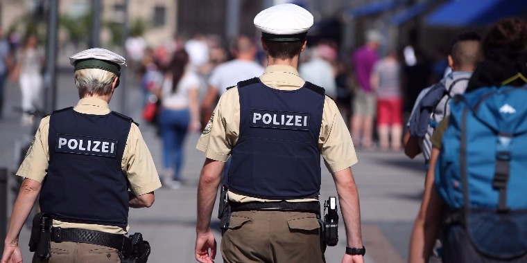 Legkevesebb négy ember megsebesült egy késelésben Frankfurtban