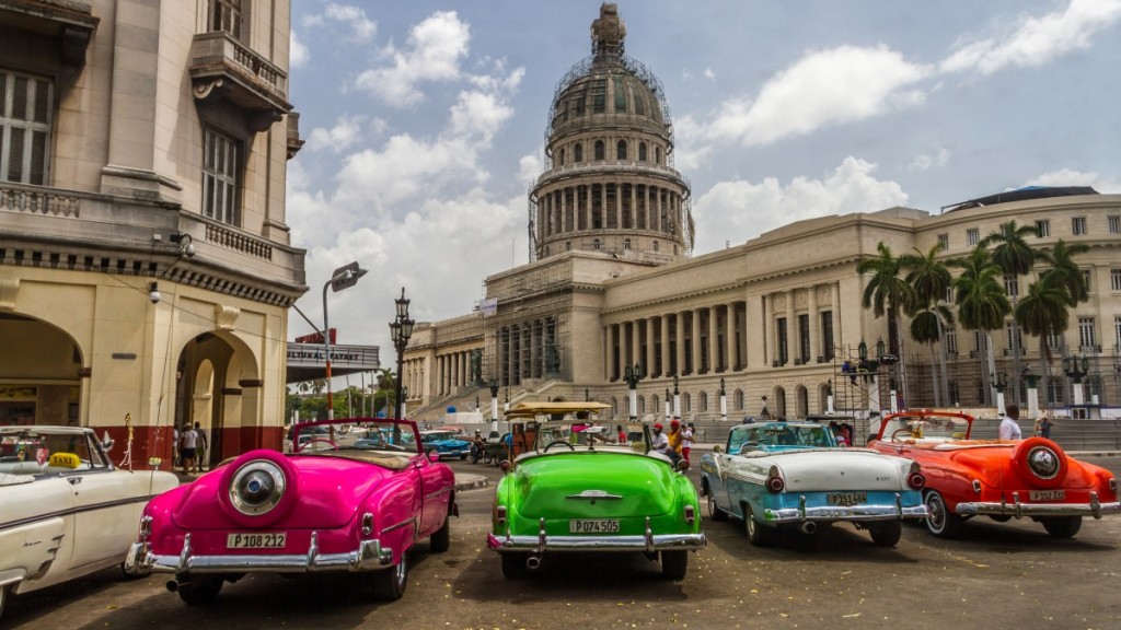 Gyönyörű képek a kubai forradalom előtti időszakról + egy meglepetés film