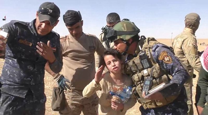 Szívszorító módon hálálkodott az ISIS fogságából kiszabadított kislány - videó