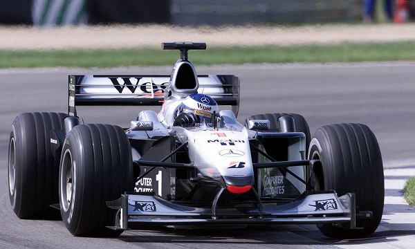 Mika Hakkinen im McLaren Mercedes heute beim Freien Training zum Formel 1 Grand Prix